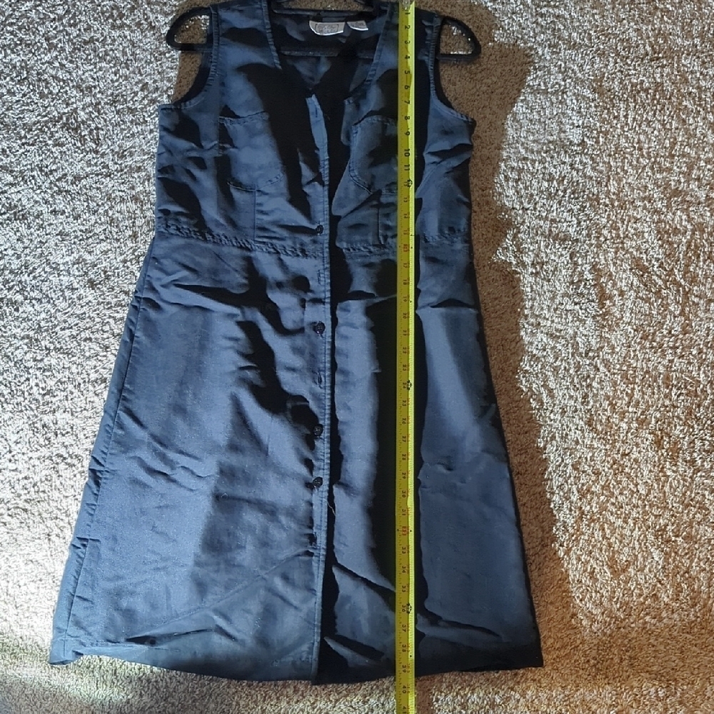 Ashley Cooper Black Sleeveless Blouse - Picture 5 of 7
